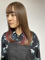 トレフ(Trefle)&nbsp;顔周りカット/インナーカラー/コーラルピンク