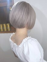 ブレイズヘアー(BLAZEhair) 【オーダー多数】ホワイトミルクティグレージュ×ブリーチ3回