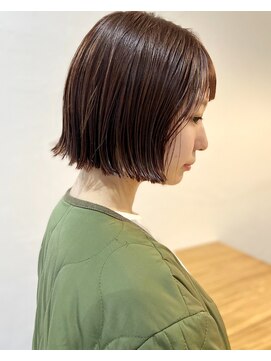 エニ(eni) 外ハネ　ボブ