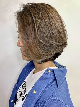 オーストヘアジジ(Aust hair Gigi) 短すぎない大人くびれボブ×ナチュラルハイライトグレージュ