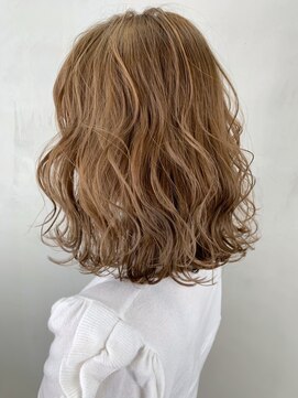 アイティー バイ アルバム 浦和店(IT by ALBUM) ブラウンベージュ_オリーブカラーハイライトカラー_ba243611