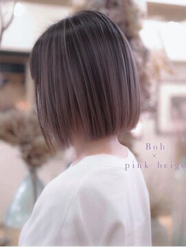 シロ(silo.) silo./オリジナルコントラストバレイヤージュ×フェザーボブ