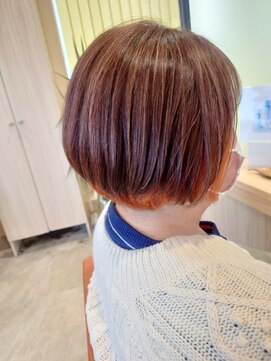 リモア(limore) インナーカラー/ショートボブ/ボブ