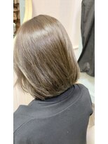 レス 仙台(Less)&nbsp;赤みなし！寒色オリーブベージュ