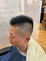 メンズサロン エクシア&nbsp;0.3リスキンフェードの震災刈り！×アッシュブラック×30代/40代