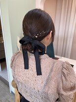 キュオンシア(CUEON. ciea)&nbsp;お呼ばれヘア×タイトシニヨン