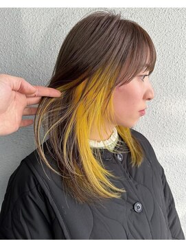 レリー バイ アルティナ 川越店(Lelie by artina) バイカラー_ビビッドカラー_インナーイエロー_ツートンカラー