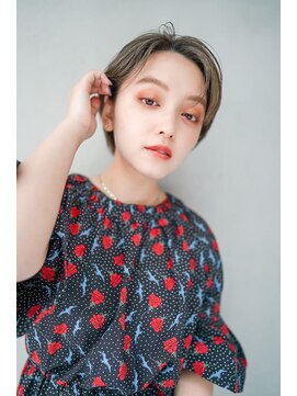 ギークス(GEEKS) 【GEEKS渋谷】オリーブグレージュ/クールショート/秋冬カラー/艶