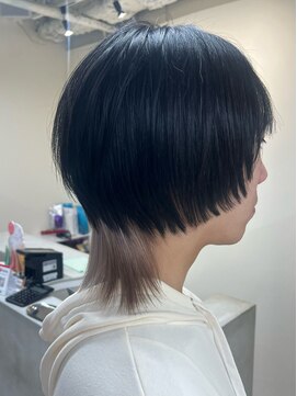 ユニ 江坂(Uni.) ウルフカット メンズウルフ ジェンダーレスウルフ 中性ウルフ