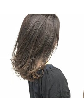 パロ(PALO) グレージュ