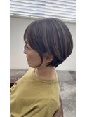 ショートスタイル×透明感ハイライト
