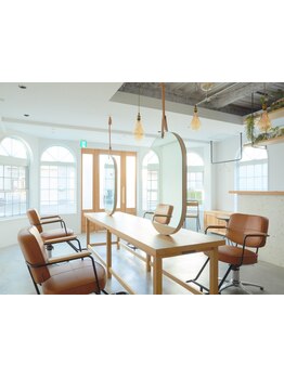 【女性スタッフonly】女性ならではの細やかな視点で、あなたにあったスタイルをご提案します◎