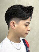 ニコ トウキョウ 渋谷(nico TOKYO)&nbsp;メンズセンターパートニュアンスパーマ毛流れ縮毛矯正刈り上げ