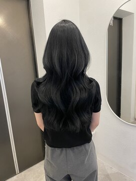 ボタン ハカタ(VOTAN hakata) ブルーブラック×レイヤーカット