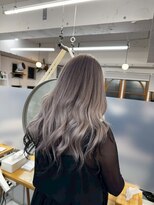 コハク(kohak)&nbsp;バレイヤージュ［鶴岡/鶴岡市/鶴岡駅/鶴岡美容室/鶴岡市美容室/