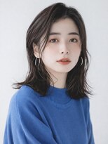 フリップビーアヴェダ(FLIP B AVEDA)&nbsp;本八幡×ミディアムレイヤー×抜け感×センターパート