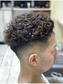 ハードパーマ<理容室> <男性専門>〈髪質改善〉