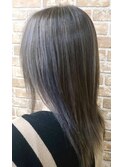 サラサラストレート×立体感カラー