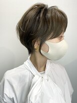 アットラップレーヴ(attrape-reve) 20代30代40代オリーブベージュ立体感美肌ふんわりショート