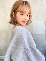 メーヴェ(Mowen) mowen 南堀江　ミルクティーベージュ×ゆる巻きミディアム