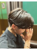 ヒロギンザバーバーショップ 丸の内店(HIRO GINZA BARBER SHOP)&nbsp;前下がりセンター　ニュアンスパーマ　大手町/東京/丸の内