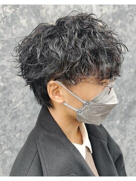 コロ(COLO) 【COLO 吉祥寺】 メンズカット 波巻きプチウルフ