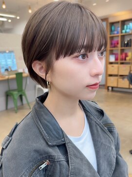 エニ 自由が丘(ENi) 黒髪/グレーベージュ/レイヤーロング/前髪パーマ[自由が丘駅]