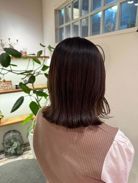 タナココロ 新丸子 バイ ムーン 武蔵小杉(tanacocolo by moon) ブルージュ/ツヤ髪スタイル/イヤリングカラー/ショートボブ