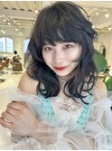フルバング/パーマ風スタイル/暗髪/ウェーブヘア/ミディアム