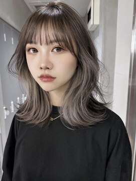 サイン 表参道(SIGN) 切りっぱなしボブレイヤーボブインナーカラーベージュカラー