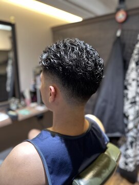 エクファフォーメン(EX-FA FOR MEN) カルマパーマ/ベリーショート/ダークアッシュ/ニュアンスパーマ