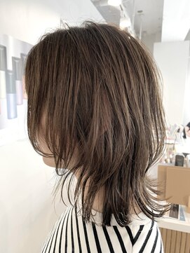 シアン 橋本店(Shian) オリーブベージュ　レイヤーカット