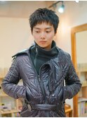 刈り上げない黒髪ショートヘア◎
