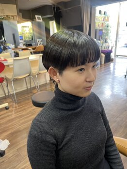 リッツファミリーズ ニコ本原店(RIT FAMILY Z)の写真/【初めてのお客様も◎】髪がまとまり朝のセットが楽になるショートをご提案☆毎日のケアもご相談ください！