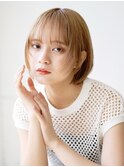 韓国風イメチェンホワイトグレージュハッシュカット