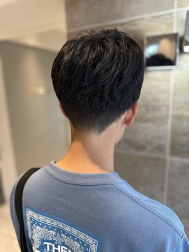 エムテコ(M.techo) 清潔感◎ナチュラルな刈り上げショートstyle