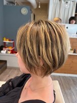 ルアナ(Luana) まとまりやすさ◎ショートボブ☆