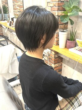 ルーナヘアー(LUNA hair) サラサラストレートショート