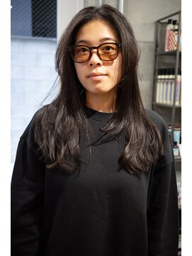 フィーカ(Fiika) レイヤーカット/顔周りレイヤー/ロングレイヤー【肥後橋】