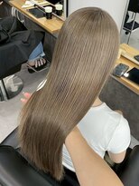 レブ 四条烏丸(Reb,)&nbsp;ブリーチなしヘーゼルベージュオリーブベージュレイヤーカット
