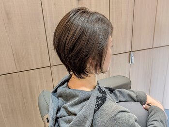 アン 国分寺駅前店(un)の写真/《朝のスタイリングも楽に》骨格や髪の癖に合わせてカットするのでブローだけで自然にまとまるスタイルに*