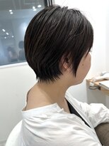 アドラーブル ココロ 新潟(adorable CoCoLo) 大人ガーリー チョコレート 耳掛け小顔 丸みショートボブ