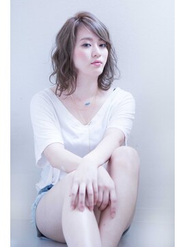 フェイス 伊勢原(FACE。) ミディアム１　ハイトーン