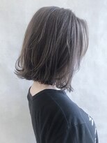 ムウ 難波(MOU)&nbsp;ハッシュカットフルバング似合わせカットレッドブラウン20代30代