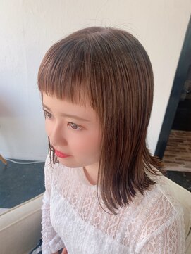 ロナ 岡崎竜美丘店(RONA) オン眉ボブ