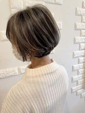 オーティティ(O-TETE) O-tete オリジナルハイライトバレイヤージュショートスタイル