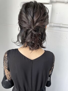 シュリット(schritt) ボブの大人ハーフアップ 渋谷宮益坂ヘアセットschritt mutsuki
