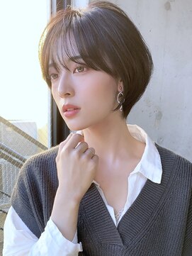 ザシー オモテサンドウ(The C) 大人かわいい小顔ショートボブショートヘア20代30代40代表参道