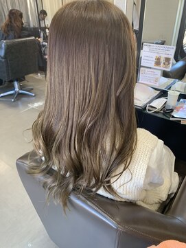 グランボーテ(GrandBeaute) オリーブベージュ