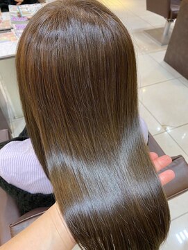 フォルテ 草薙店 メルティカラー   フェミニンロング   似合わせカット